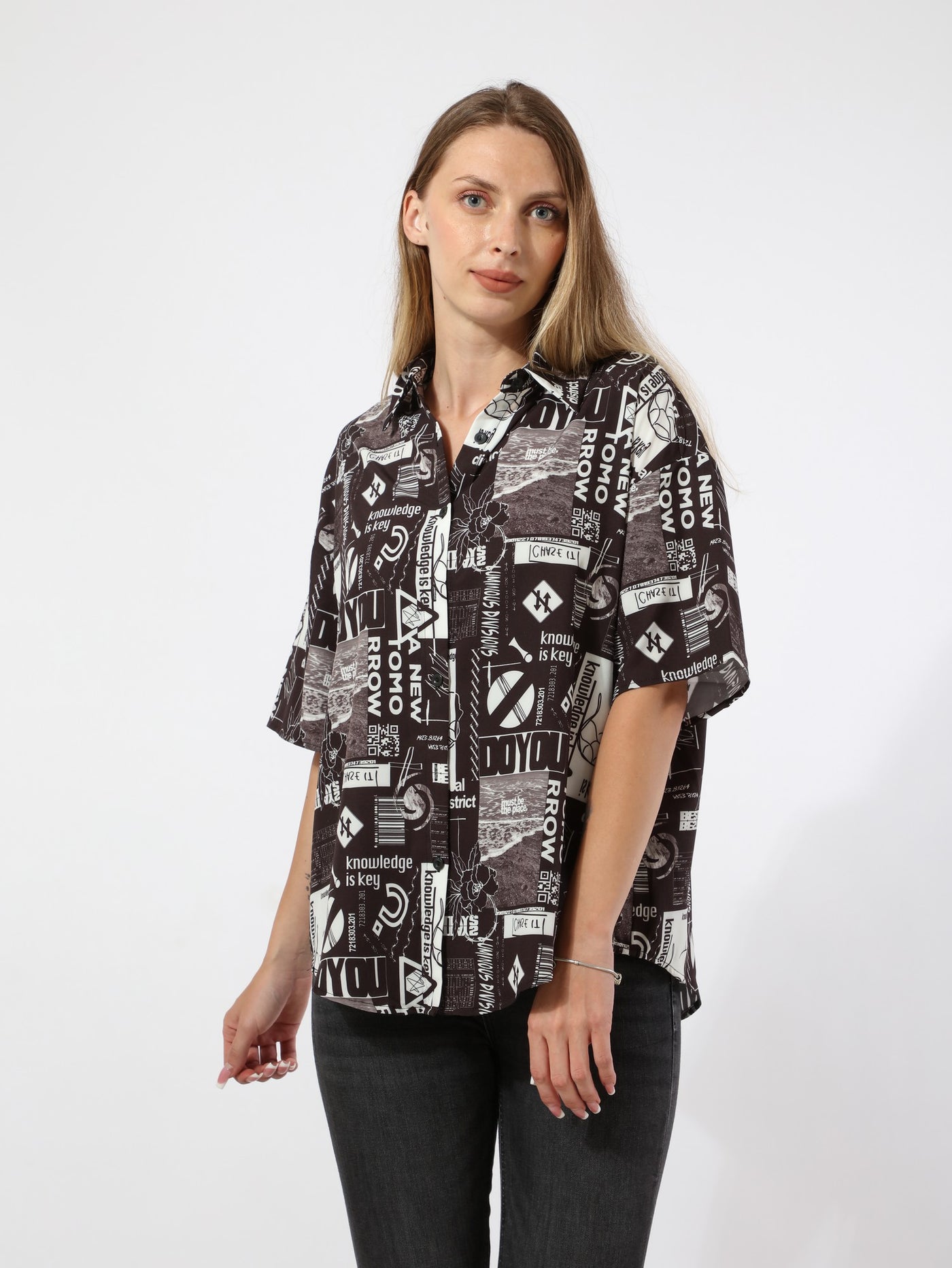 Shirt - Graphic Print - Dropped Shoulder