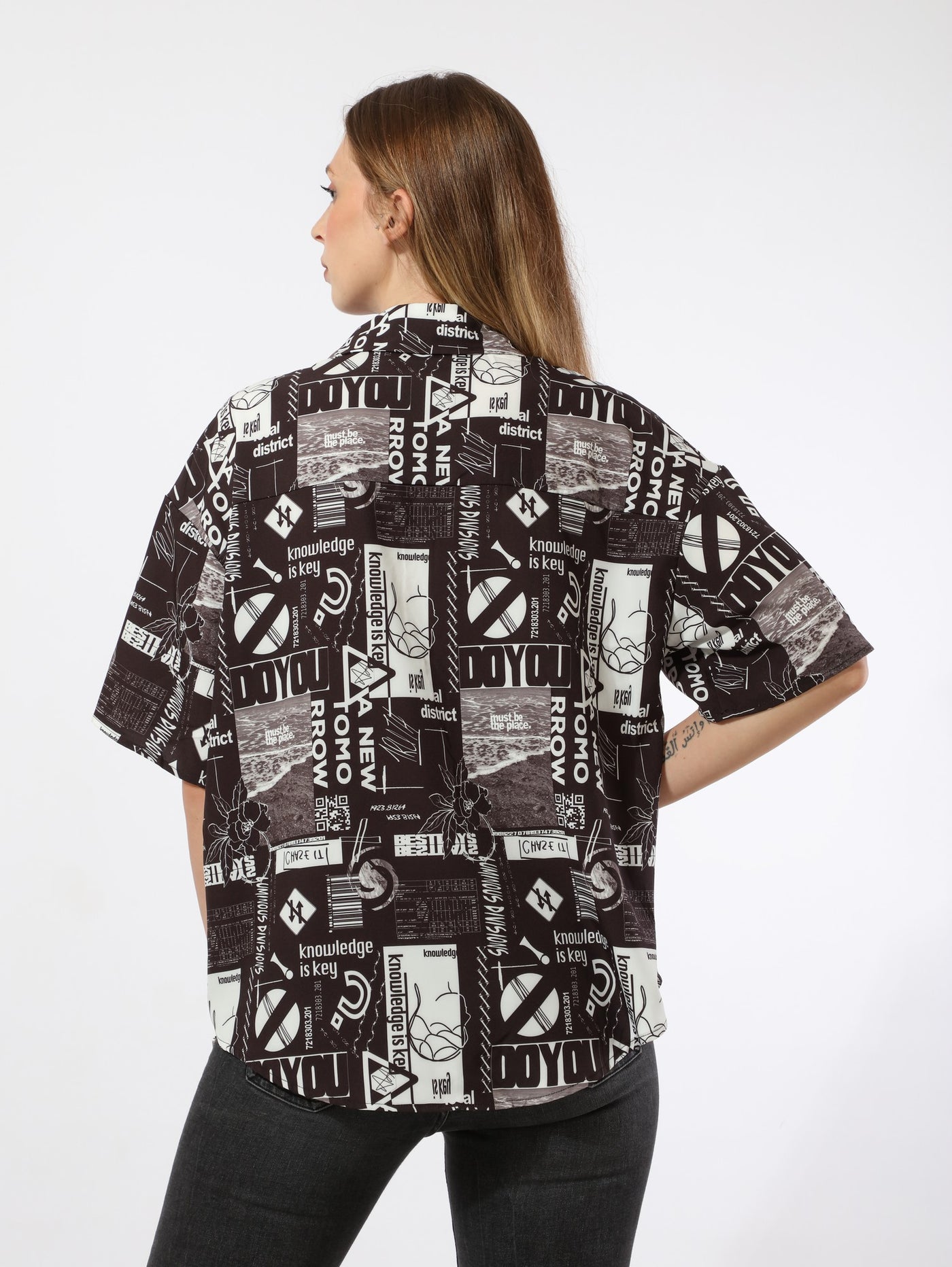 Shirt - Graphic Print - Dropped Shoulder