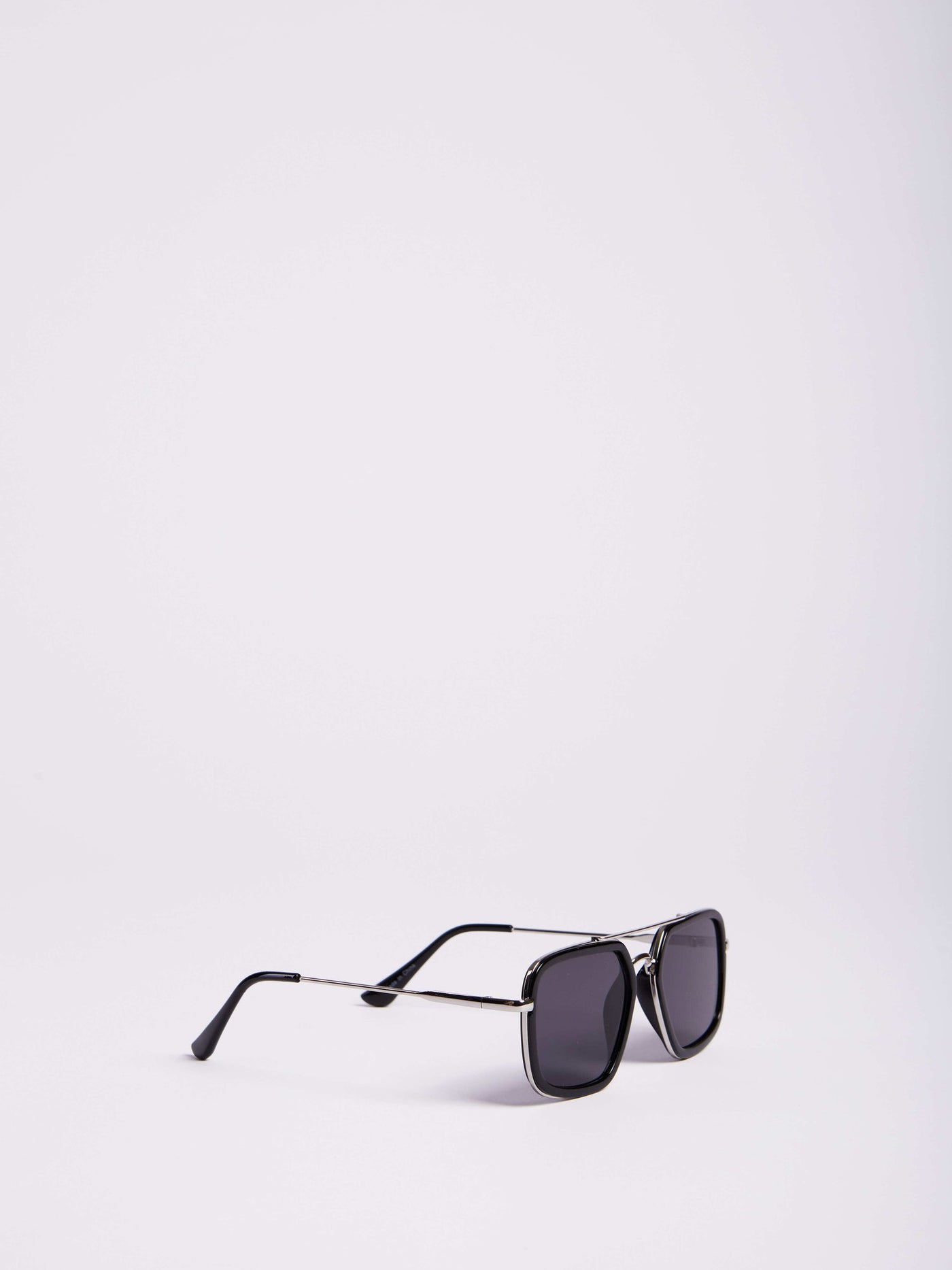 نظارة شمس - عدسات مربعة