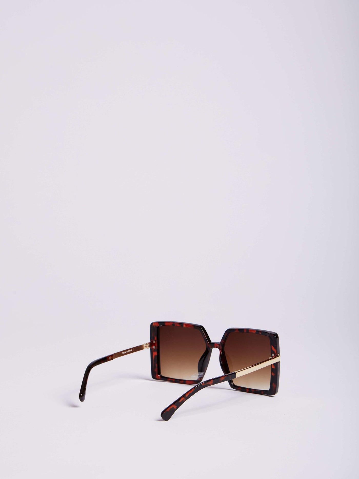Sunglasses - Squared Lenses