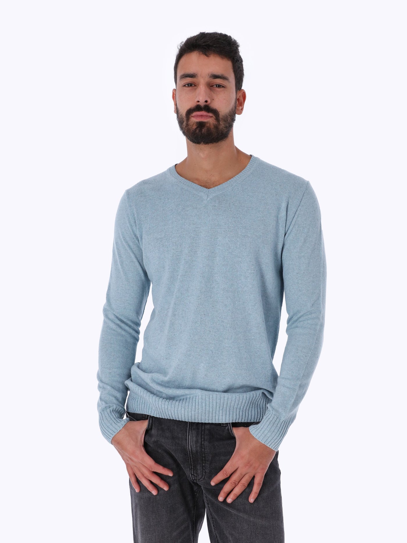 Sweater - V Neck